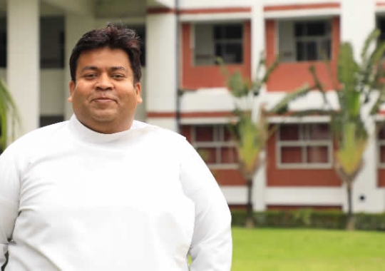 Dr. Amit Agarwal