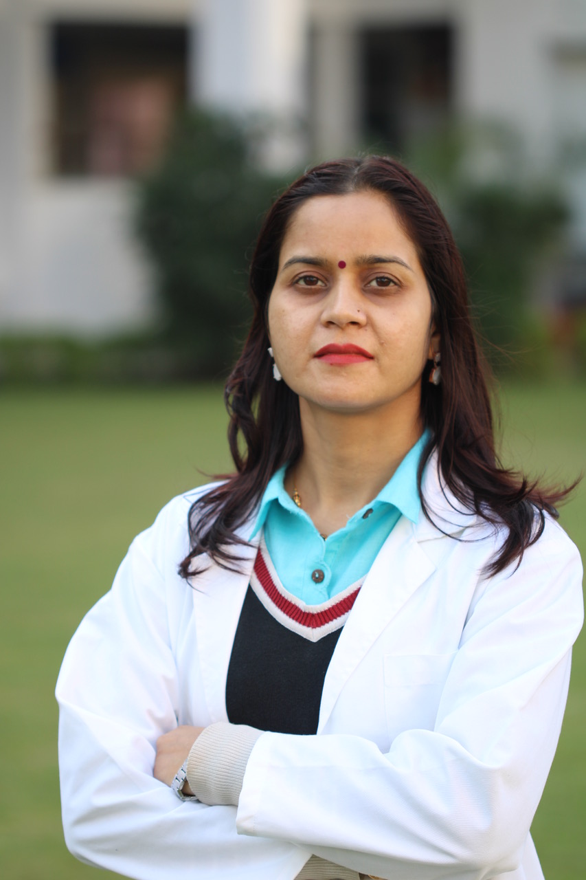 Professor and Head:<br /> Dr. Shalini Gupta Dr. Shalini Gupta